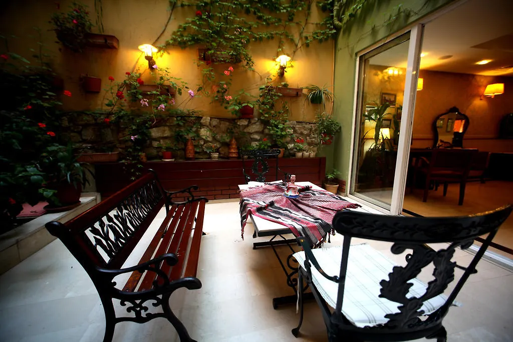 Hotel Erguvan - Special Category İstanbul