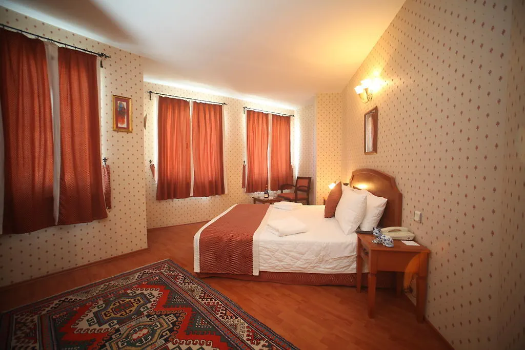 Hotel Erguvan - Special Category İstanbul 4*,
