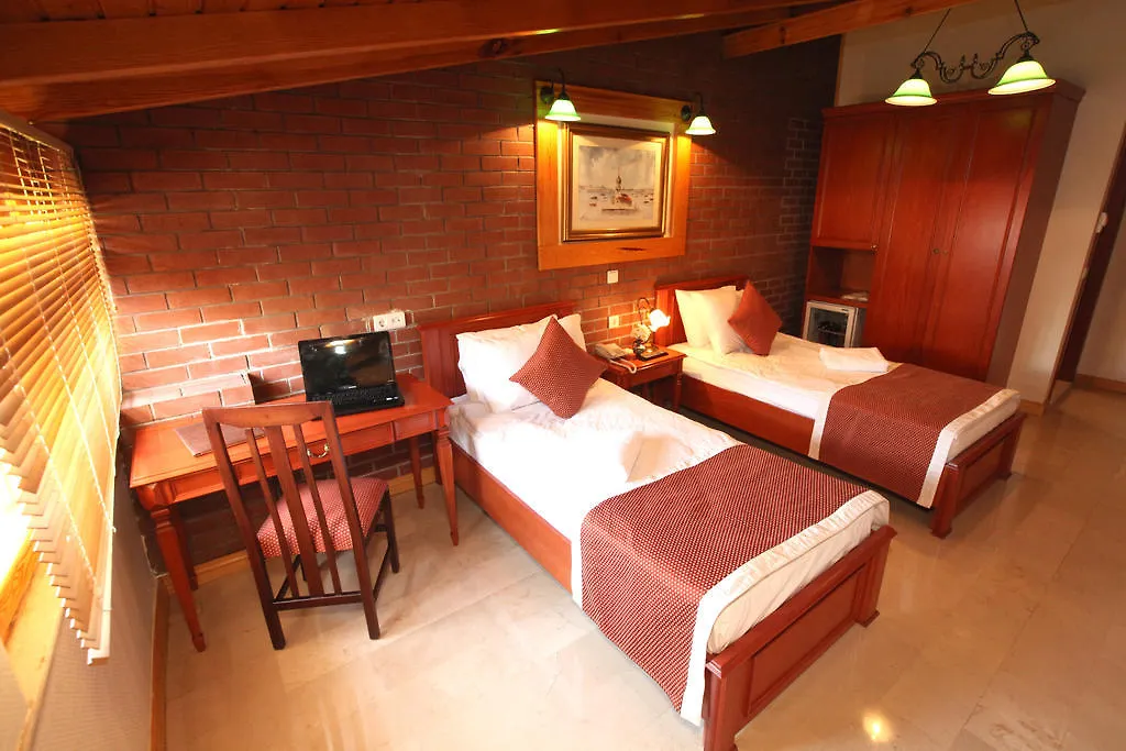 Hotel Erguvan - Special Category İstanbul